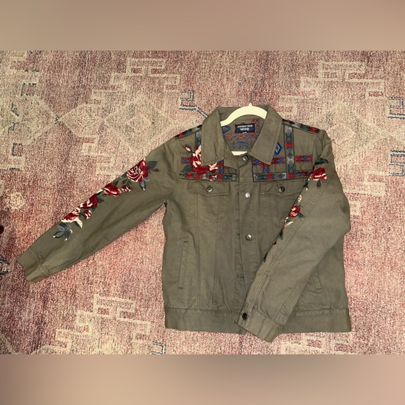 Johnny Was Jackets & Blazers - Johnny Was green khaki embroidered floral denim jean jacket roses size small